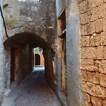 32 Old Town Gasthof Rhodes City