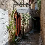 32 Old Town 招待所