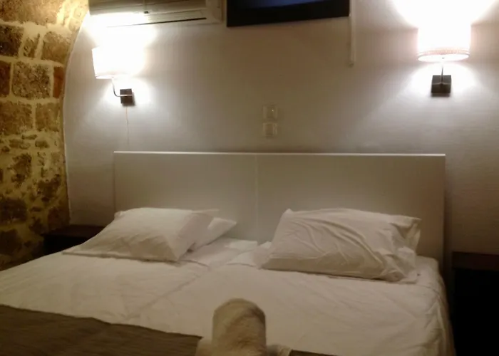 Pensiune 32 Old Town 3*