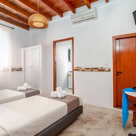 Guest house 32 Old Town Rhodes City