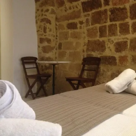 Guest house 32 Old Town 2*