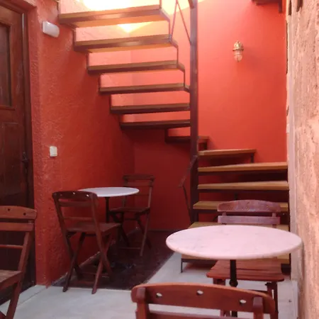 32 Old Town 2* Rhodes City