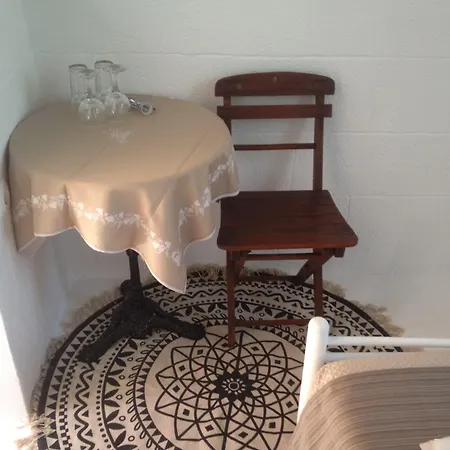 32 Old Town Πανσιόν 3*