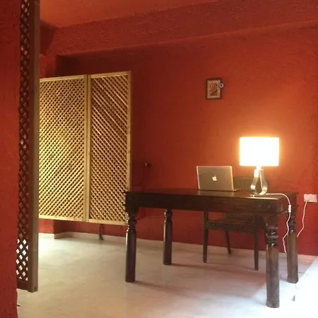 32 Old Town Guest house