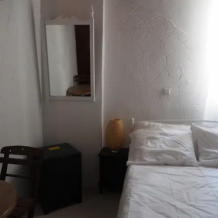 Πανσιόν 32 Old Town